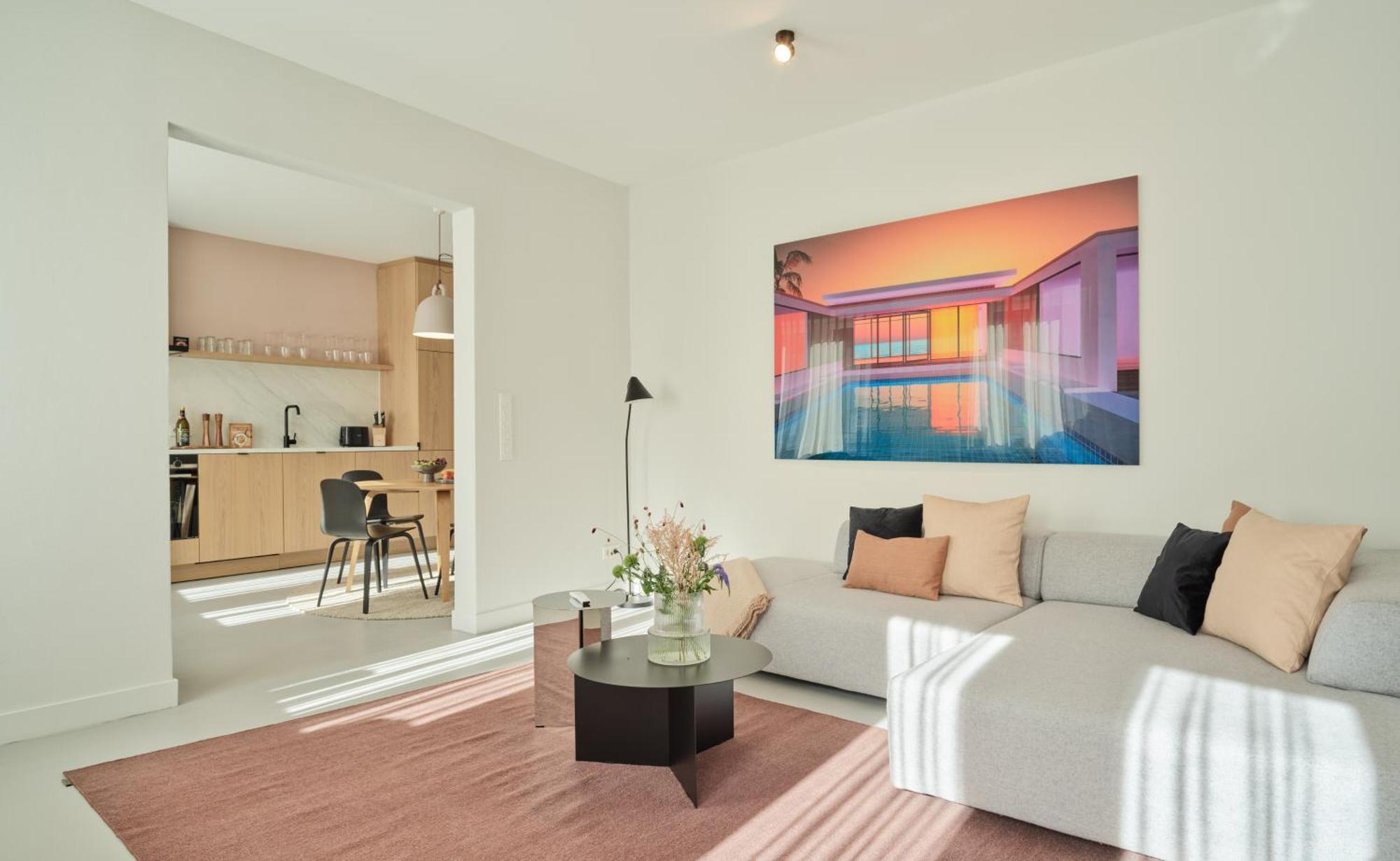 Modernes Flair - Designer-apartment In Top-lage - Bis 3 Personen - -zentrum *